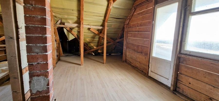 Casă cu 3 camere cu Teren 832 Mp în Săldăbagiu de Munte