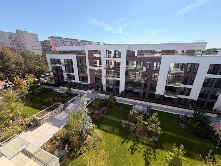 Apartament cu 2 camere decomandat în Moșilor