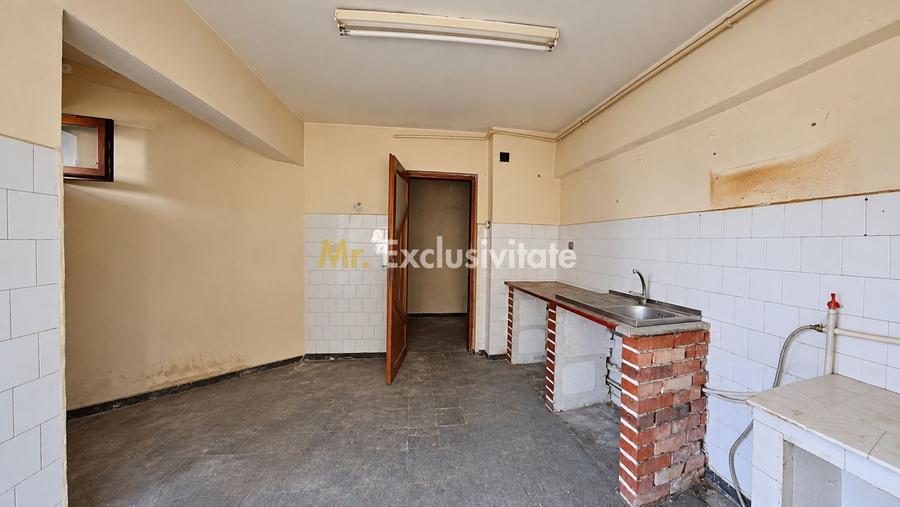 Apartament cu 2 camere semidecomandat în Micro 16
