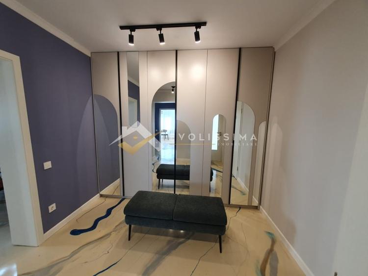 Apartament cu 3 camere decomandat, mobilat în Dealul Cetății