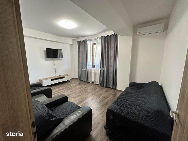 Vanzare apartament 2 camere decomandat mobilat cu parcare Grand Arena