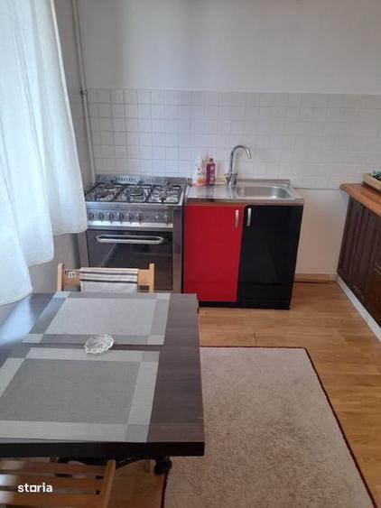Inchiriez Apartament zona Precista - 3