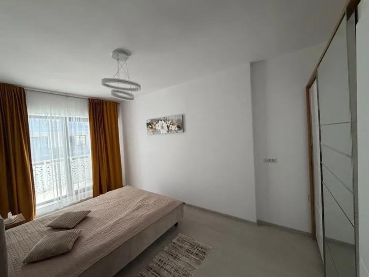 Apartament cu 2 camere decomandat, mobilat în Theodor Pallady
