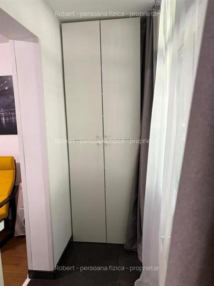 Apartament cu 3 camere semidecomandat, mobilat în Berceni