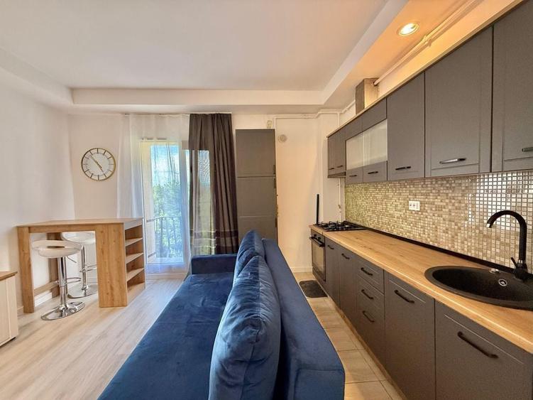 Apartament cu 2 camere semidecomandat în Ștefăneștii de Jos