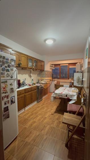 Apartament cu 4 camere decomandat, mobilat în Inel I