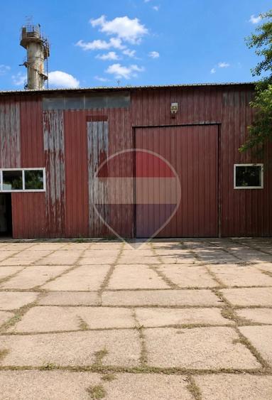 Spațiu comercial, de 1,380 mp, în Central