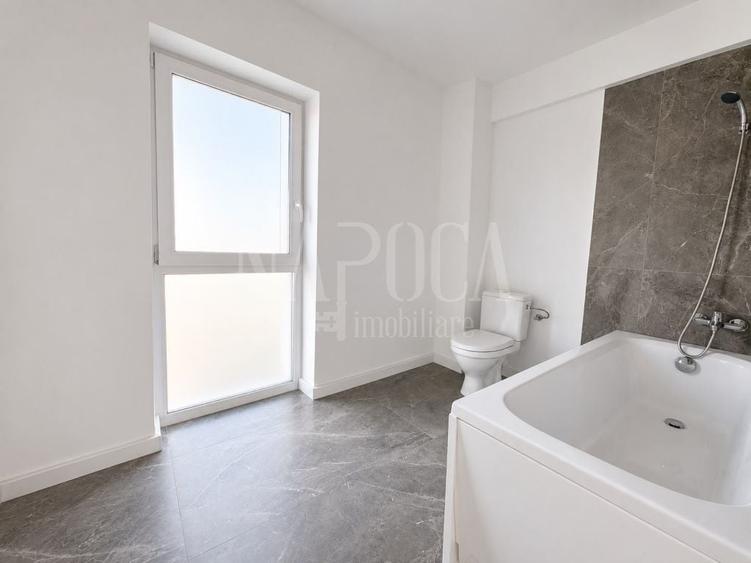 Apartament cu 4 camere semidecomandat în Dâmbul Rotund