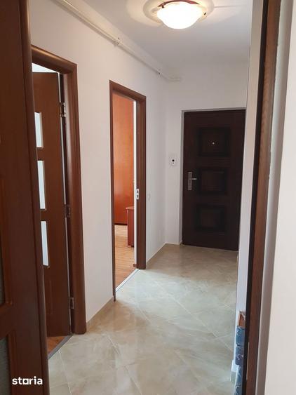 Apartament cu 2 camere decomandat în Traian