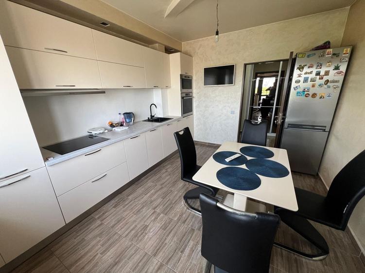 Apartament cu 2 camere, mobilat în Viziru 2