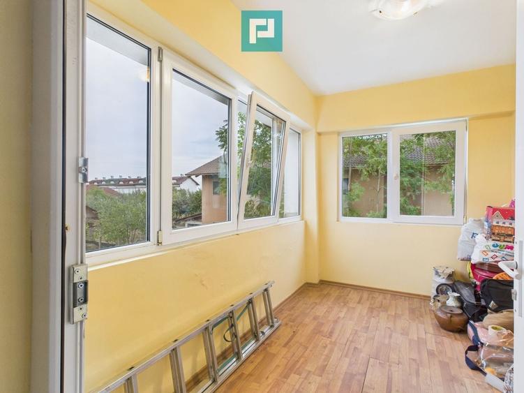 Casă individuală cu 5 camere cu Canalizare în Remetea Mare