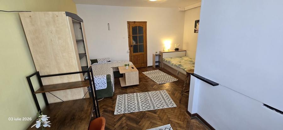 Garsonieră decomandată în Complex Studențesc