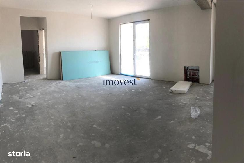Apartament cu 3 camere semidecomandat în Someșeni