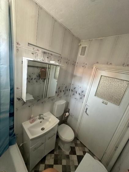 Apartament cu 2 camere semidecomandat în Domenii