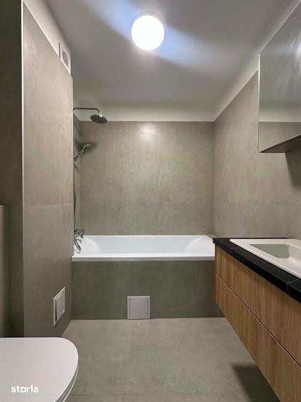 Apartament cu 3 camere în Micro 16