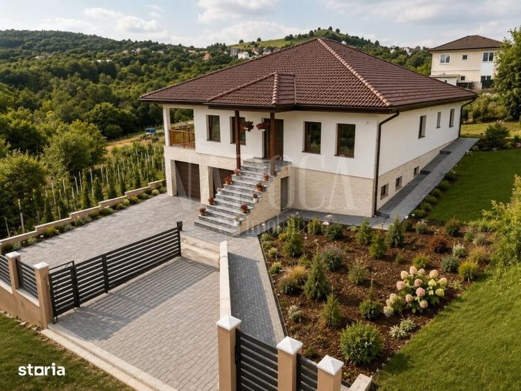 Casă cu 4 camere în Sălicea