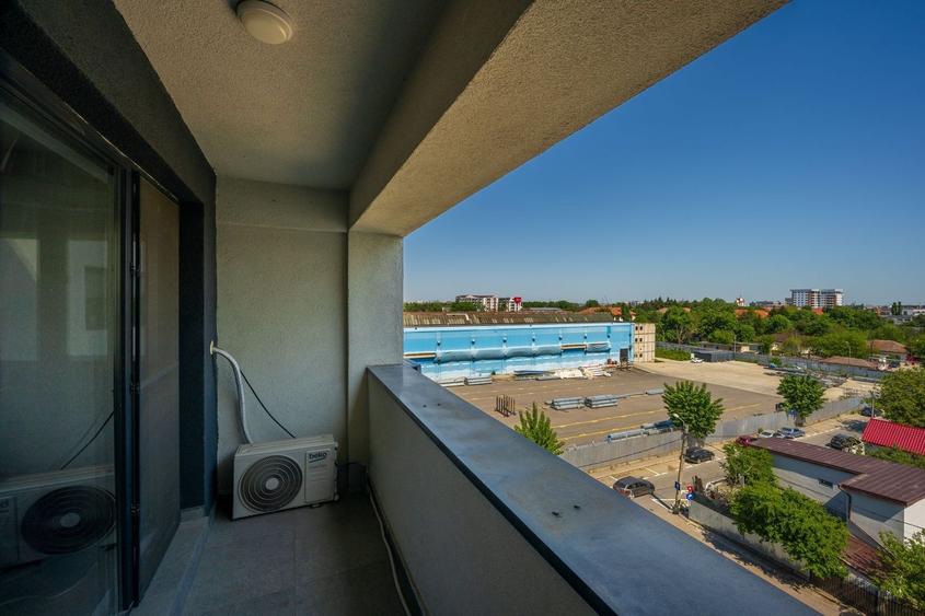 Penthouse cu 2 camere decomandat, mobilat în Apărătorii Patriei