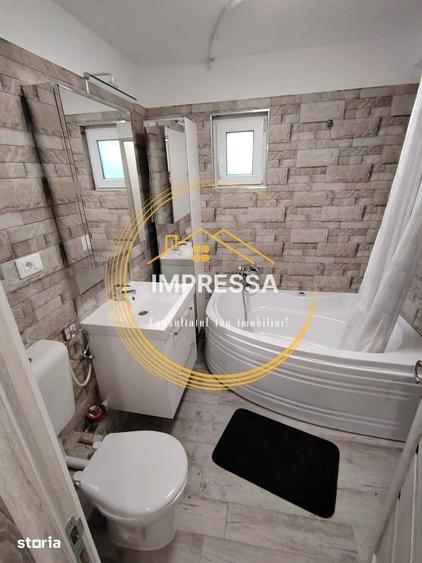 Se vinde apartament 2 camere decomandat langa scoala Miron Costin - 12