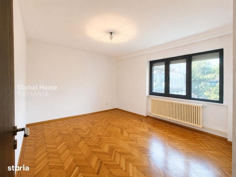 Apartament cu 3 camere decomandat în Cotroceni