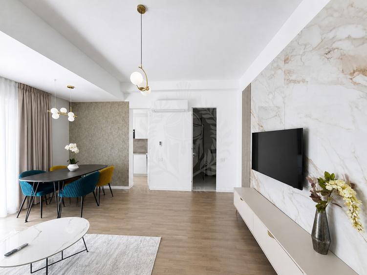Apartament cu 3 camere decomandat în Central