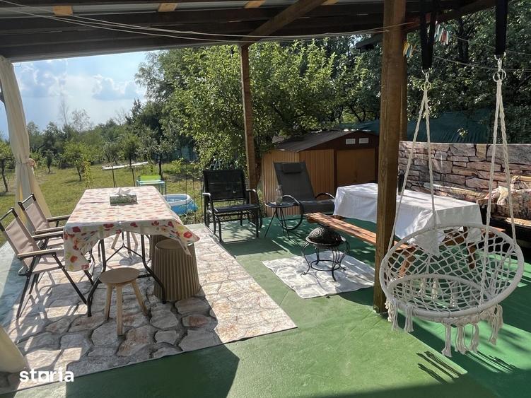 Casă cu 2 camere cu Teren 3000 Mp în Vaideeni