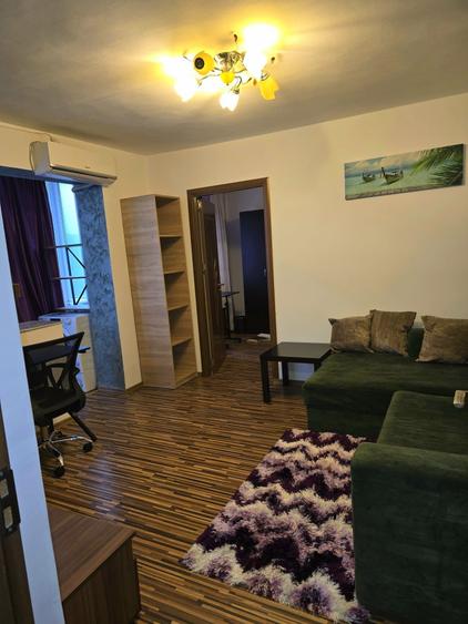 Apartament cu 2 camere semidecomandat în Central