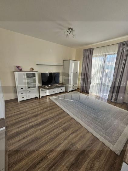 Duplex cu 5 camere cu Canalizare în Europa