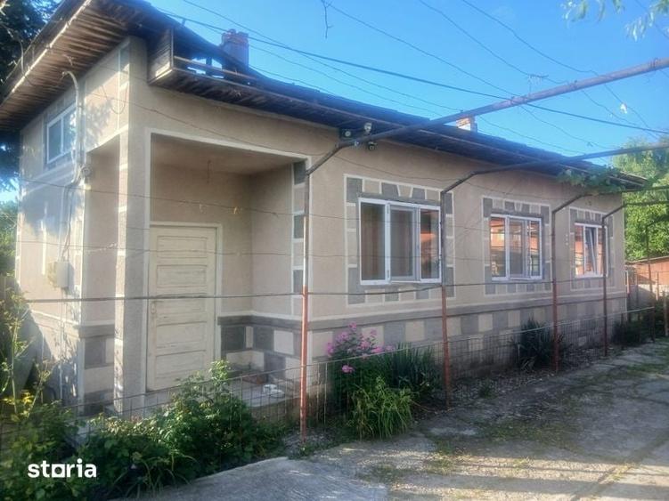 Casa de vinzare. - 1