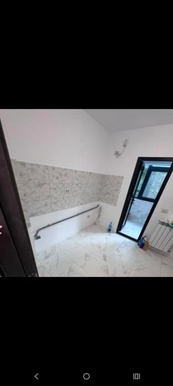 Apartament cu 2 camere semidecomandat în Poarta 6