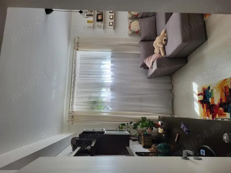 Apartament cu 3 camere în Titan