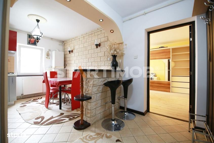 Apartament cu 2 camere decomandat în Calea București
