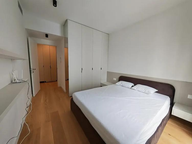 Apartament cu 2 camere decomandat, mobilat în Aviației