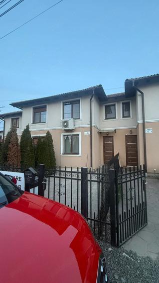 Casă cu Teren 150 Mp în Dumbrăvița