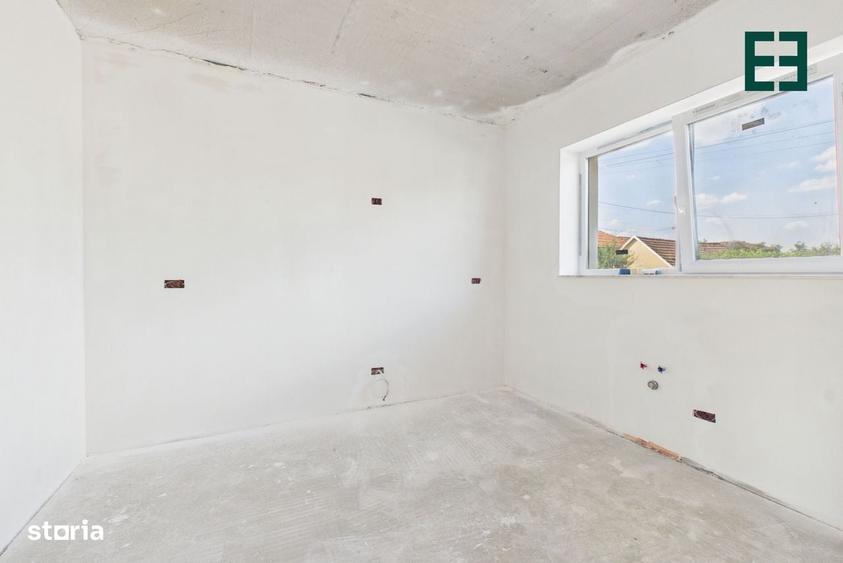 Casă cu 4 camere în Central