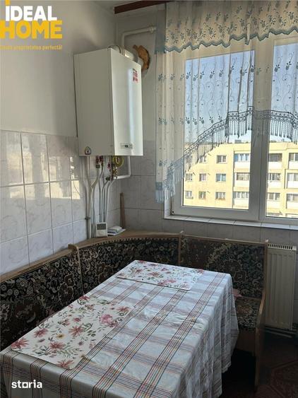 Apartament cu 2 camere decomandat în Alexandru cel Bun