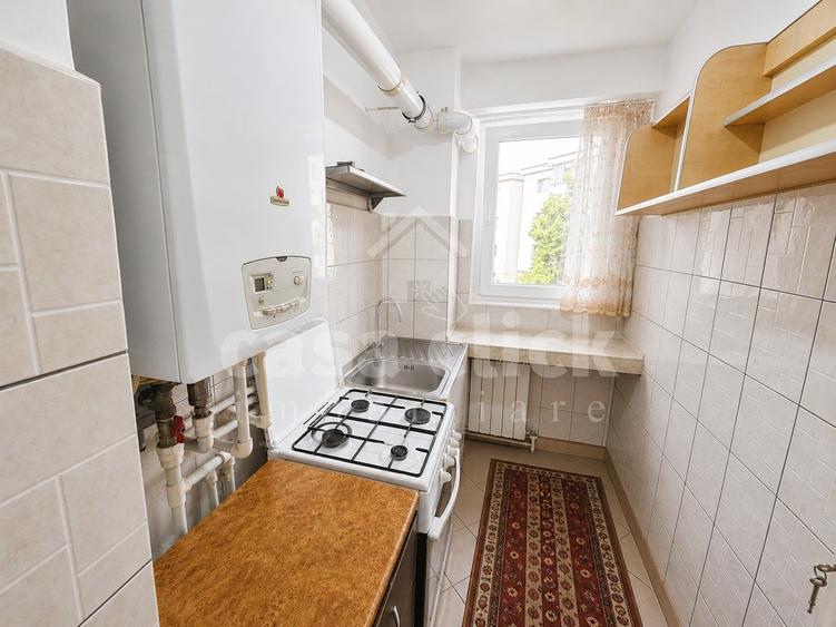 Garsonieră decomandată în Micro 14