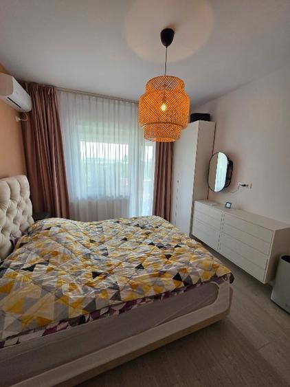 Apartament cu 2 camere decomandat, mobilat în Brâncoveanu