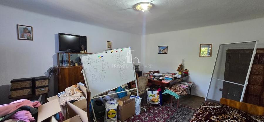 Casă individuală cu 4 camere cu Canalizare în Nord