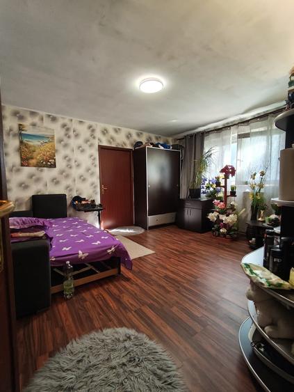 Apartament cu 2 camere semidecomandat în Buftea