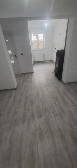 Apartament cu 3 camere decomandat în Gălăuțaș