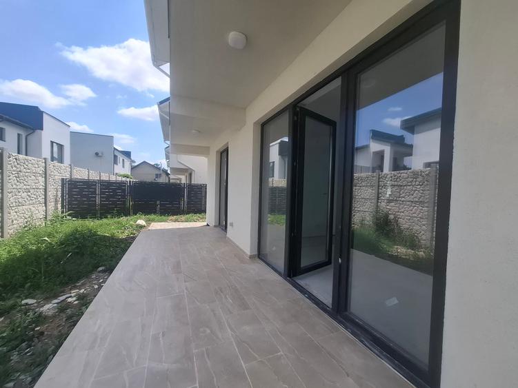 Casă individuală cu 4 camere cu Canalizare în Bragadiru
