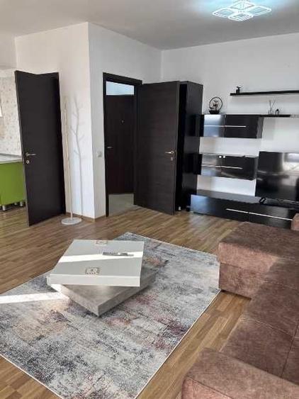 Apartament cu 2 camere decomandat în Vest