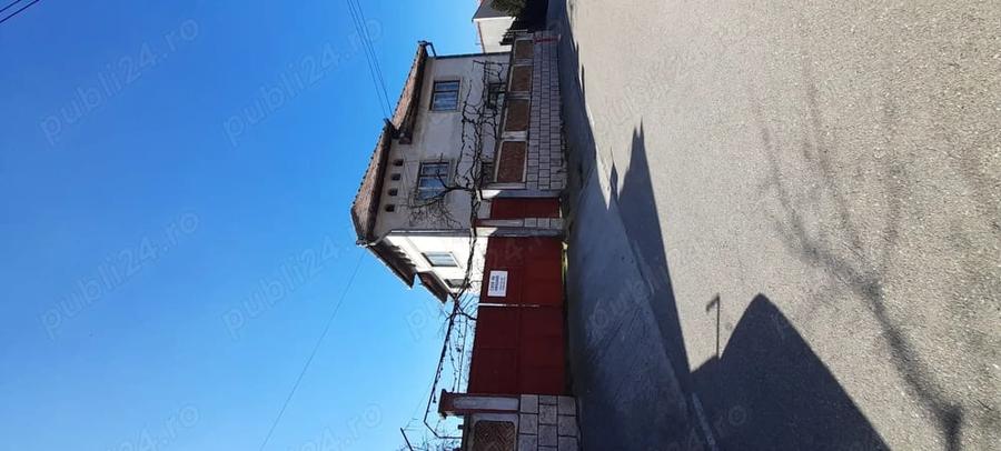 Casă cu 3 camere cu Teren 1500 Mp în Daia Română