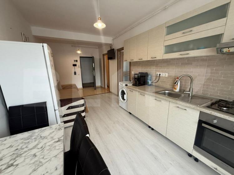 Apartament 2 camere, parcare, zona Terra - 6