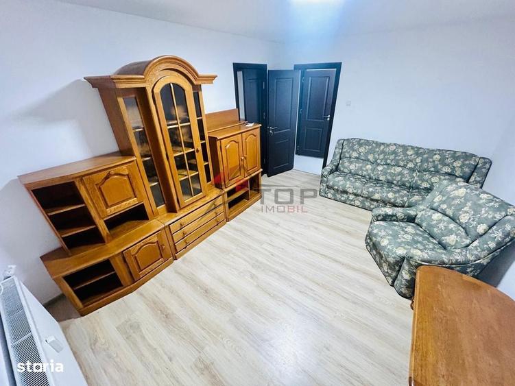 Apartament cu 2 camere decomandat în Podu Roș