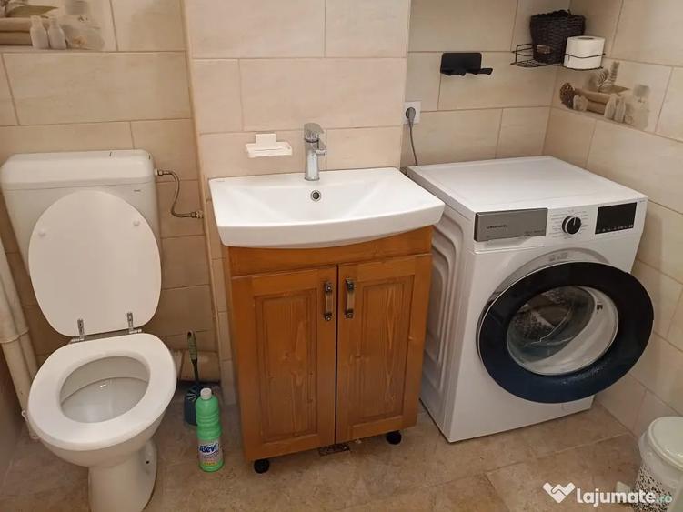 Apartament cu 2 camere decomandat în Rogerius