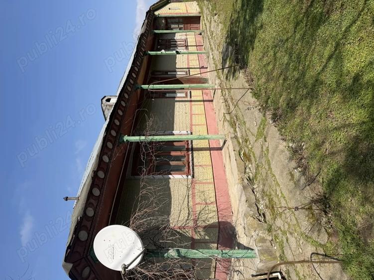 Casă cu 3 camere cu Teren 1000 Mp în Central