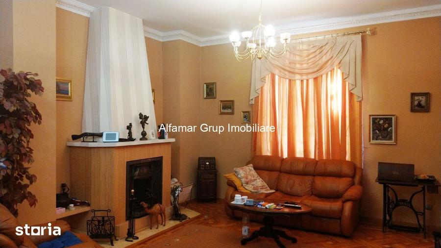 Casă cu 5 camere cu Teren 680 Mp în Cotroceni