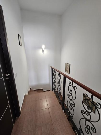 Duplex cu 3 camere cu Canalizare în Ghencea