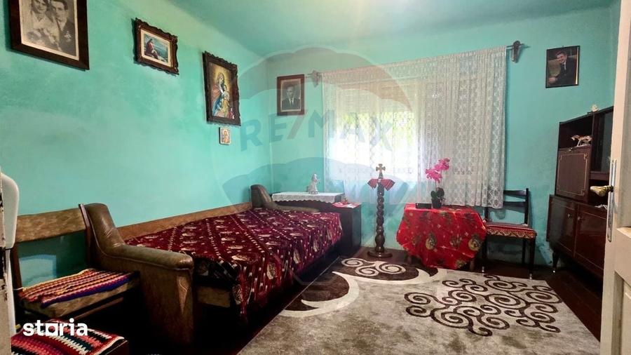 Casa str.STEJARULUI Cartier Mosnei - 8